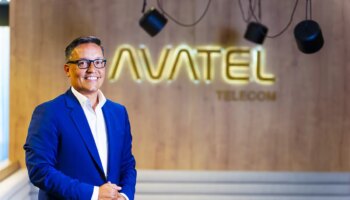 Los dueños de Avatel ganaron un 20% más en 2023 y blindaron un bono para directivos de 28 millones antes de lanzar el ERE para 849 empleados