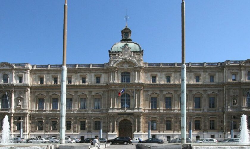 Marseille : le préfet interdit une conférence salafiste, sur instruction de Gérald Darmanin