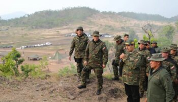 Nicolás Maduro exhibe fuerza militar en las maniobras "El Esequibo es nuestro"