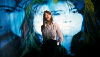 Pourquoi Françoise Hardy reste «iconique» pour la jeune génération d'artistes