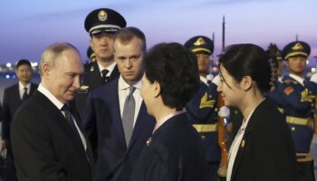 Putin llega a China para estrechar lazos con Xi Jinping: "Las relaciones se han fortalecido y han resistido los cambios en el panorama internacional"