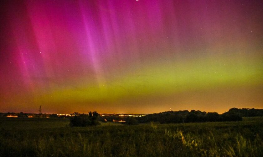 Quand les aurores boréales illuminent le ciel en Île-de-France et dans l’Oise : « Un moment magique »