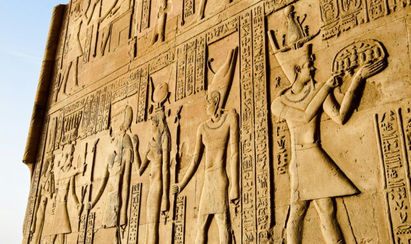 Qu'est-ce qui rendait le mariage si particulier dans l'Égypte antique?