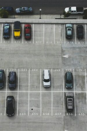 Réduire les parkings en centre-ville ne nuit pas aux commerçants, bien au contraire