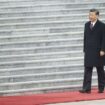 Refusant de choisir entre Pékin et Washington, Emmanuel Macron à la recherche d’un équilibre introuvable