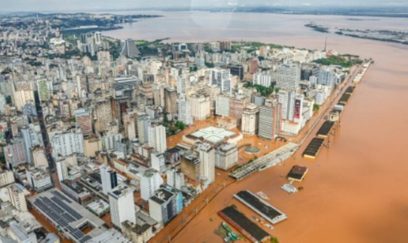 Überschwemmte Millionenstadt Porto Alegre