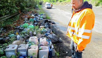 « Sans nous, il y aurait des montagnes d’ordures » : ils collectent les déchets sur les routes de l’Oise