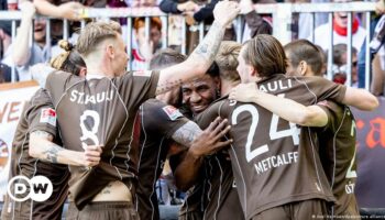 St. Pauli follow Holstein Kiel in promotion to Bundesliga