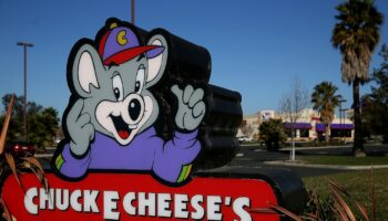 The Chuck E. Cheese band delays retirement with an encore at 3 more stores