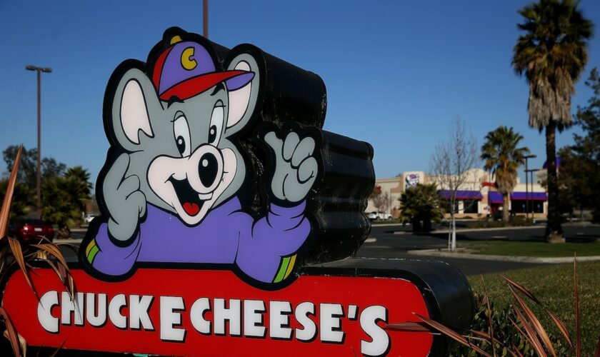 The Chuck E. Cheese band delays retirement with an encore at 3 more stores