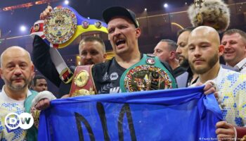 Ukrainian boxer Usyk becomes undisputed heavyweight champion