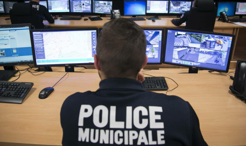 Marseille : des enregistrements captés dans un centre de vidéosurveillance mettent en cause la police municipale
