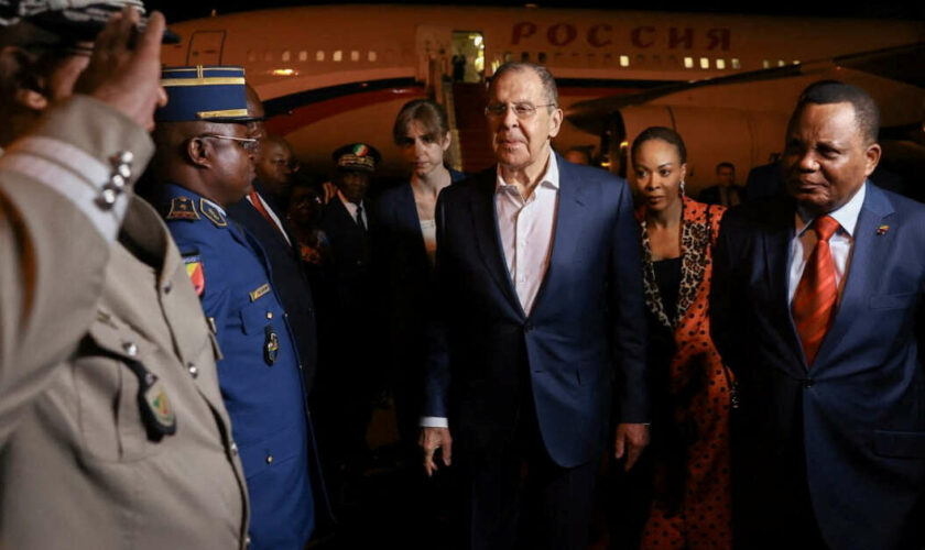 “Nouvelle saison du Lavrov trip” en Afrique