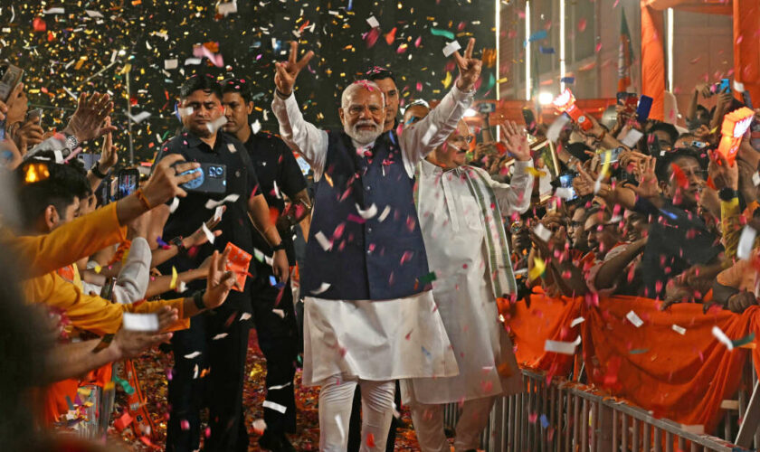 Narendra Modi remporte les élections en Inde, mais son parti pourrait perdre la majorité absolue
