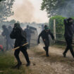 Mobilisation contre l’A69 : des affrontements en cours entre manifestants et forces de l’ordre