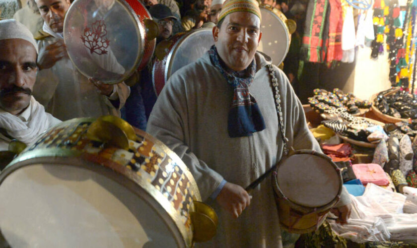 À Meknès, musique et poésie divines : au cœur de la confrérie soufie des Aïssawa