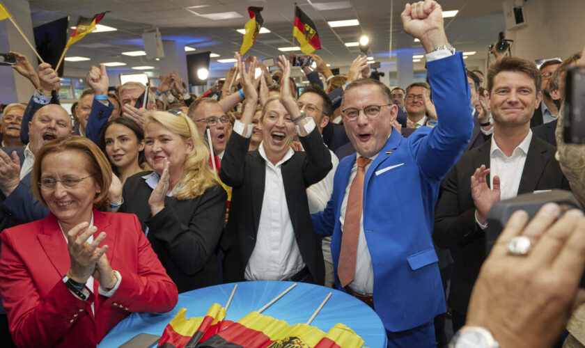 Européennes : les conservateurs en tête en Allemagne, l’extrême droite deuxième, revers pour Scholz