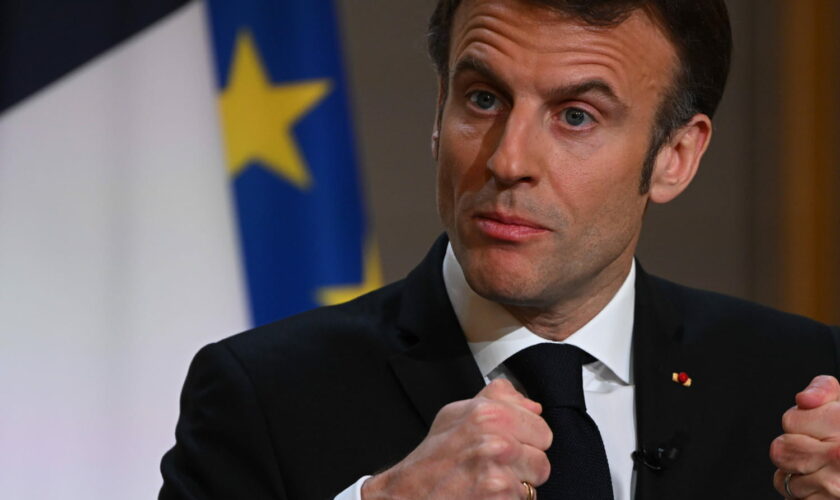 Conférence de presse de Macron, en direct : un mot sur l'ambition de Philippe, la menace RN... Un discours inédit ?