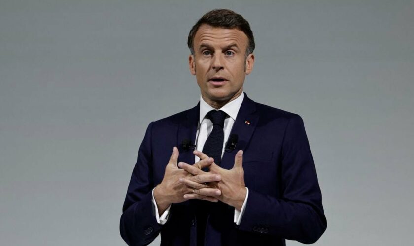 Emmanuel Macron lors d'une conférence de presse avant les législatives, le 12 juin 2024.