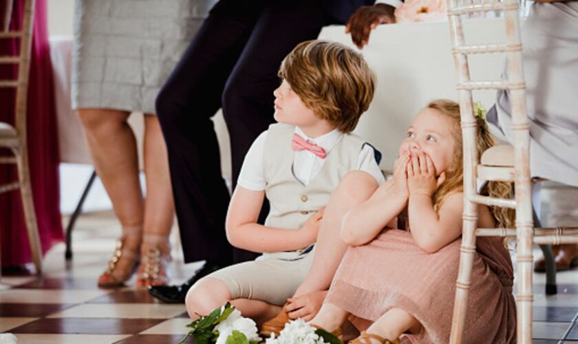 Wedding guest confronts parent over volume of toddler’s tablet during speeches