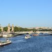 JO de Paris 2024 : des bateaux-taxis sur la Seine entre le Louvre et la tour Eiffel