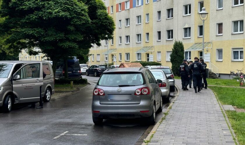 Wolmirstedt: Polizei erschießt Angreifer nach Attacke auf private EM-Party
