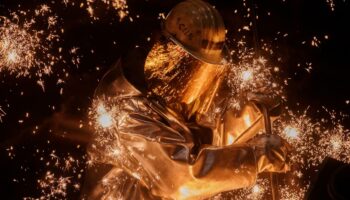 Tarifrunde: IG-Metall-Vorstand empfiehlt Lohnforderung von sieben Prozent