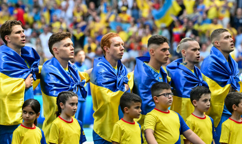 Roumanie-Ukraine à l’Euro-2024 : le geste fort des footballeurs ukrainiens avant leur premier match