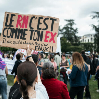 200 associations féministes défilent ce dimanche contre l’extrême droite partout en France