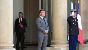La lettre aux Français d’Emmanuel Macron publiée par la presse locale enfreint-elle les règles électorales ?