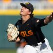 Tennessee captures College World Series title in dramatic game over Texas A&M