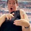 De Taylor Swift à Coldplay, la langue des signes s’invite dans les concerts