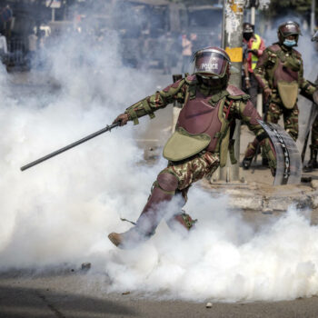 Incendie dans l’enceinte du Parlement, cinq morts… Au Kenya, une manifestation antigouvernementale sombre dans le chaos