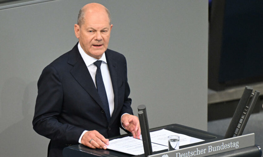 Olaf Scholz confirme un accord sur les principaux postes de l'UE, Ursula von der Leyen reconduite