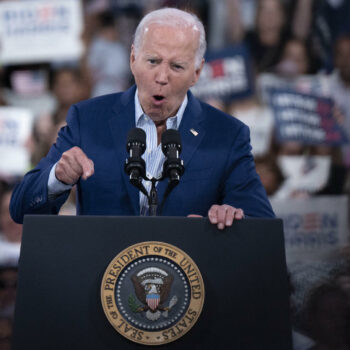 Joe Biden répond aux critiques sur son débat raté contre Donald Trump, et en profite pour faire son autocritique