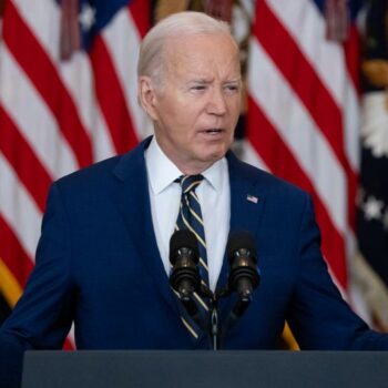 Biden signs order to limit migrants crossing Mexico border