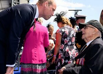 D-Day-Gedenken: Small-Talk mit König Charles III.