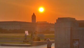 D.C.-area forecast: Dangerous heat continues today, with a chance of late-day storms
