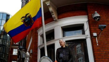 De l'ambassade d'Équateur à une prison de haute sécurité: le feuilleton judiciaire de Julian Assange