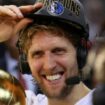 Dirk Nowitzki rappt im Podcast von »Shaq«