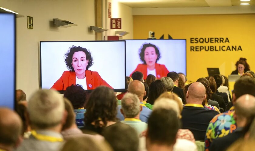 ERC exige una "negociación paralela" con Sánchez para la investidura catalana: "Esto sobrepasa a Illa"