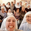 El arzobispo de Burgos excomulga a las diez monjas clarisas de Belorado