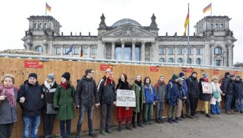 El nuevo 'telón de acero' que vuelve a partir Alemania en dos