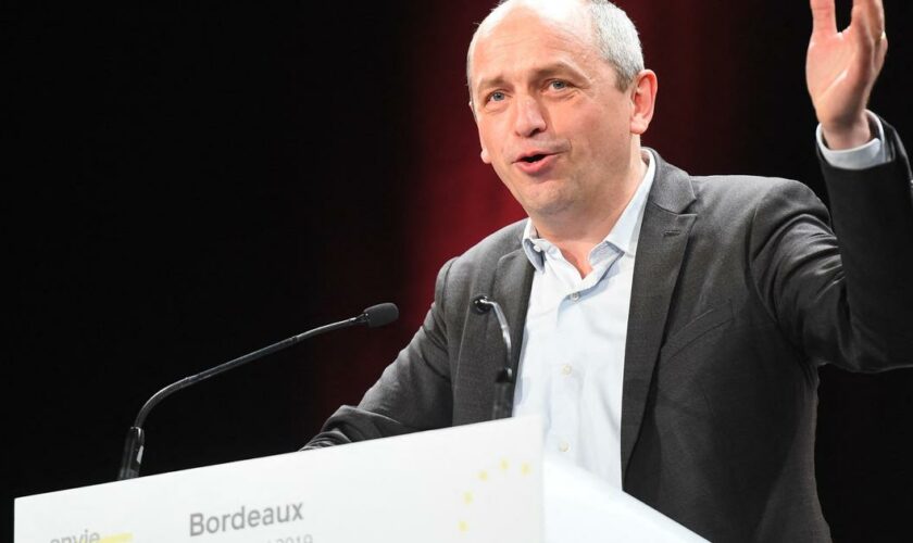 Européennes : le candidat de gauche Pierre Larrouturou va voter pour une autre liste que la sienne