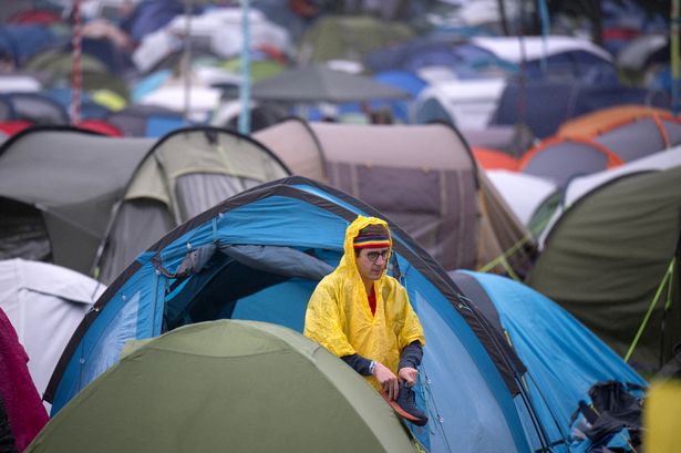 Glastonbury 2024 gets off to chaotic start with travel misery and 'vegan cocaine'