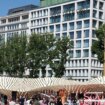 Innovación social, robots y lo último en IA llenan el pabellón sostenible impreso en 3D del Street Fest 2024 de la Plaza de España de Madrid