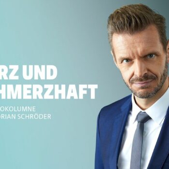 Kurz und schmerzhaft: "Hört auf mit dem Sommermärchen-Kitsch!": Kabarettist Florian Schroeder zerlegt die deutschen EM-Träume