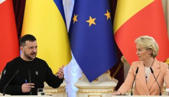 La UE inicia la negociación de la adhesión de Ucrania y Moldavia al club comunitario