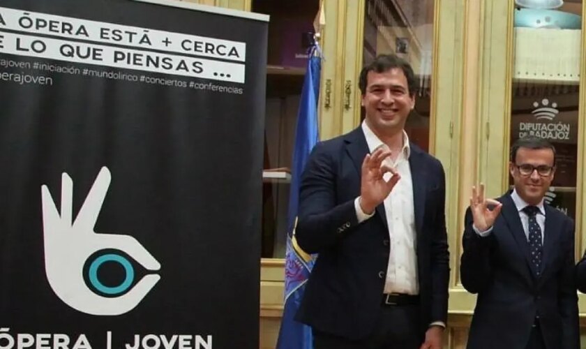 La comisión de investigación de la Diputación de Badajoz asegura que el hermano de Pedro Sánchez tributa "como no residente en España"
