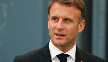 Législatives : la conférence de presse d’Emmanuel Macron reportée à mercredi